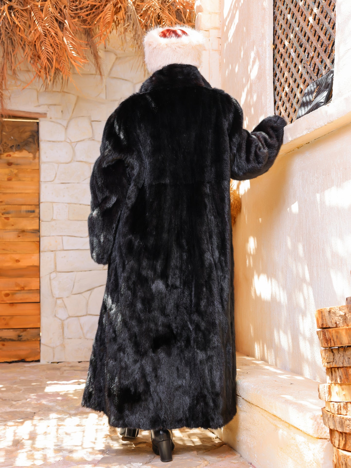 Black Luxury Female Mink Fur Coat